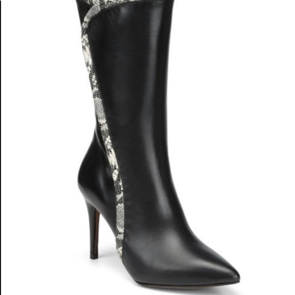 Donald Pliner RINA Boot size 7 new in box. JK
